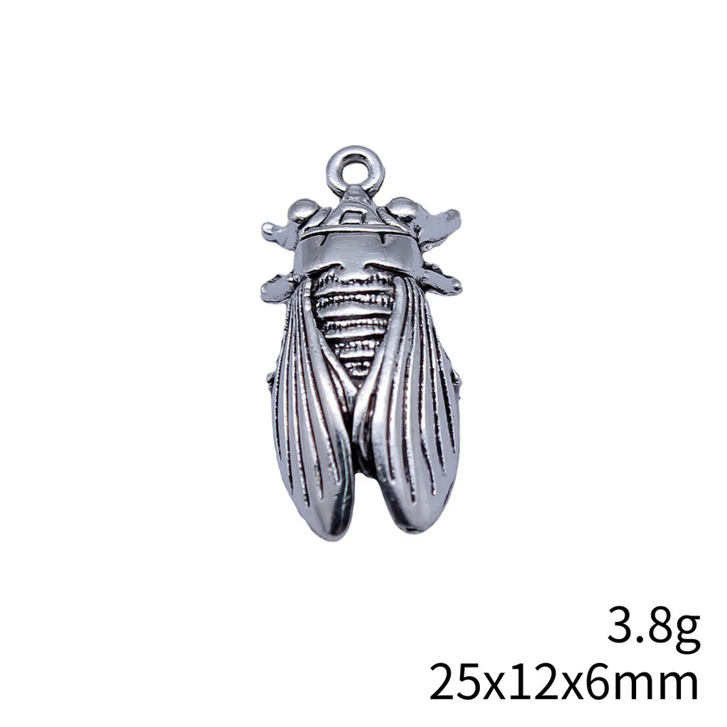 25x12x6mm 3.8g Zinc Alloy Insect Cicada Charm Pendant for DIY Necklace Bracelet Garment Decoration