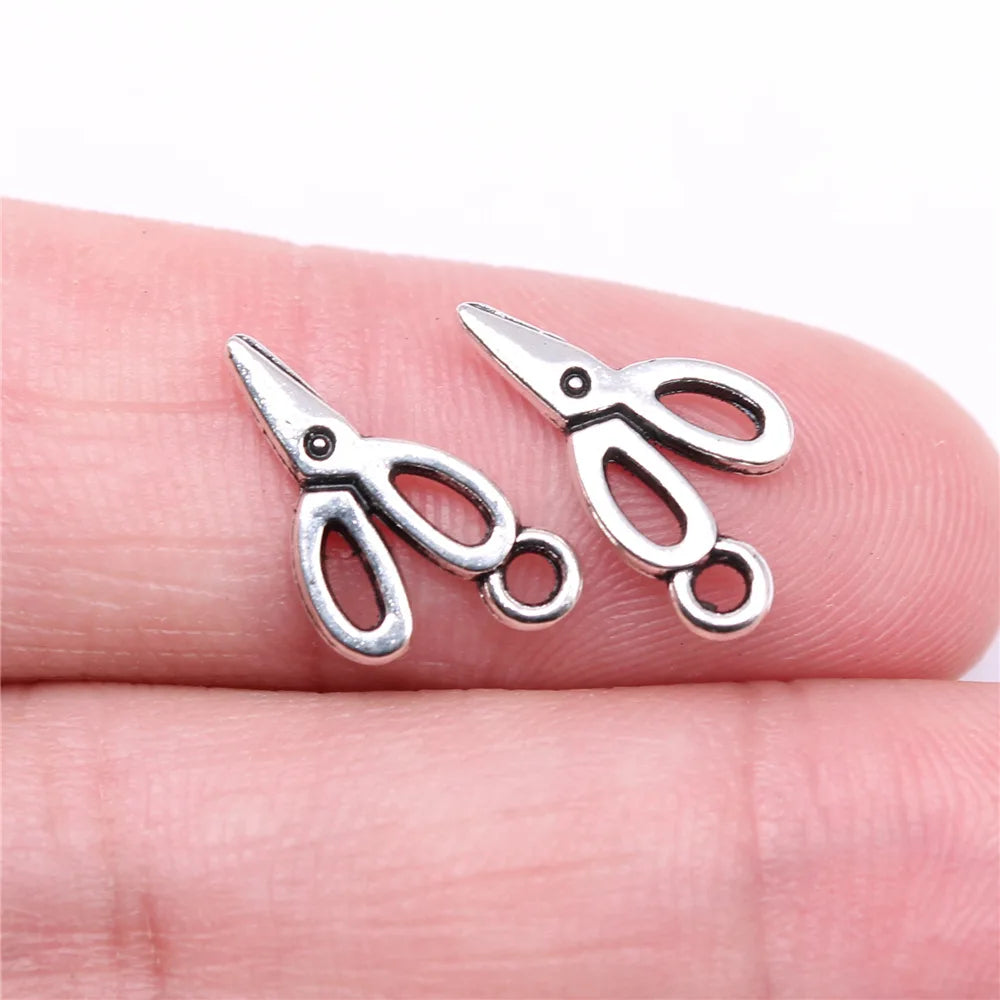 16x8mm 0.4g Antique Silver Zinc Alloy Scissors Charm Pendant for DIY Sewing Theme Jewelry Making