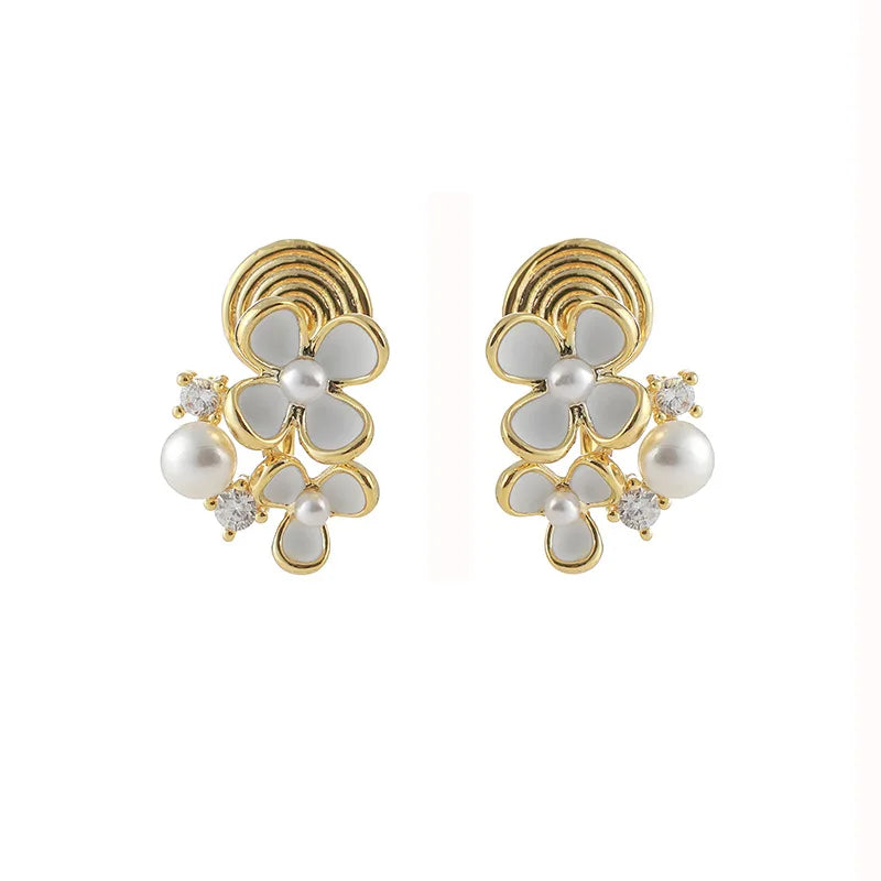 Elegant Enamel Flower Pearl Rhinestone Alloy Stud & Clip On No Piercing Small Floral Earrings
