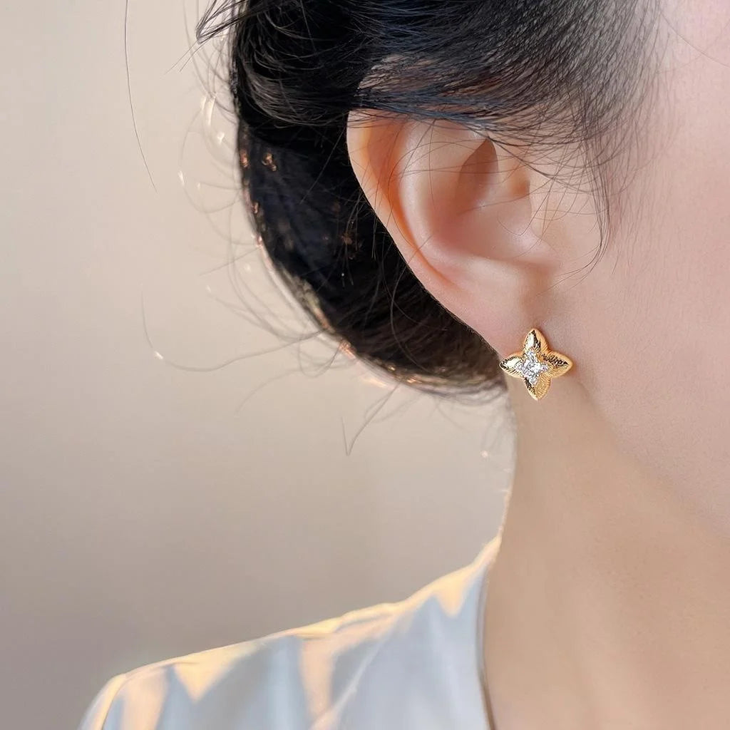 Old Money Style 14K Plated Copper Micro Pave Zircon Star Flower Stud Earrings