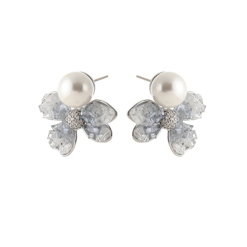 Elegant Crystal Flower Pearl Rhinestone Stud & Clip On No Piercing Light Luxury Women's Earrings