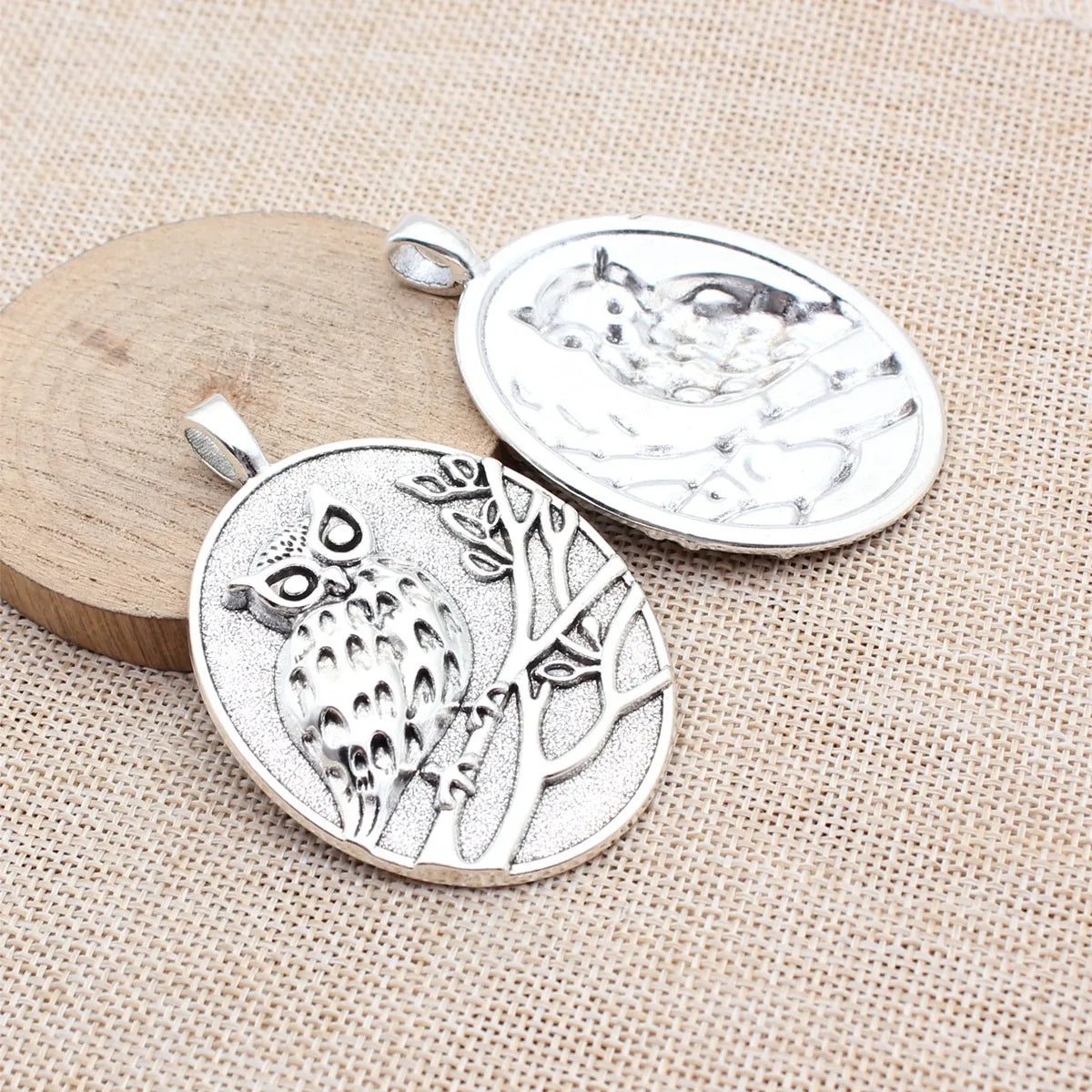 69x47mm 20.5g Antique Silver Zinc Alloy Oval Owl Cat Round Charm Pendant for DIY Necklace Jewelry Making