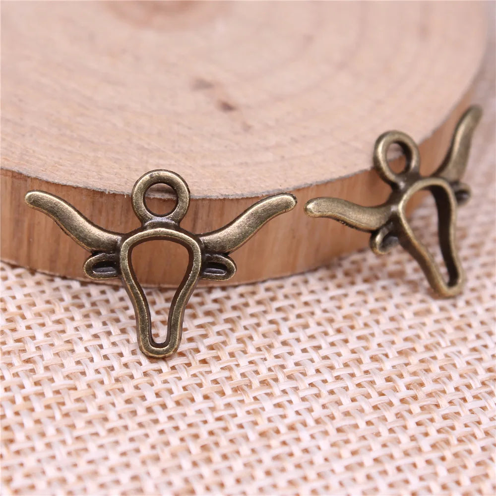 22x15mm 0.7g Multicolor Zinc Alloy Bull Head Charm Pendant for DIY Western Jewelry Making