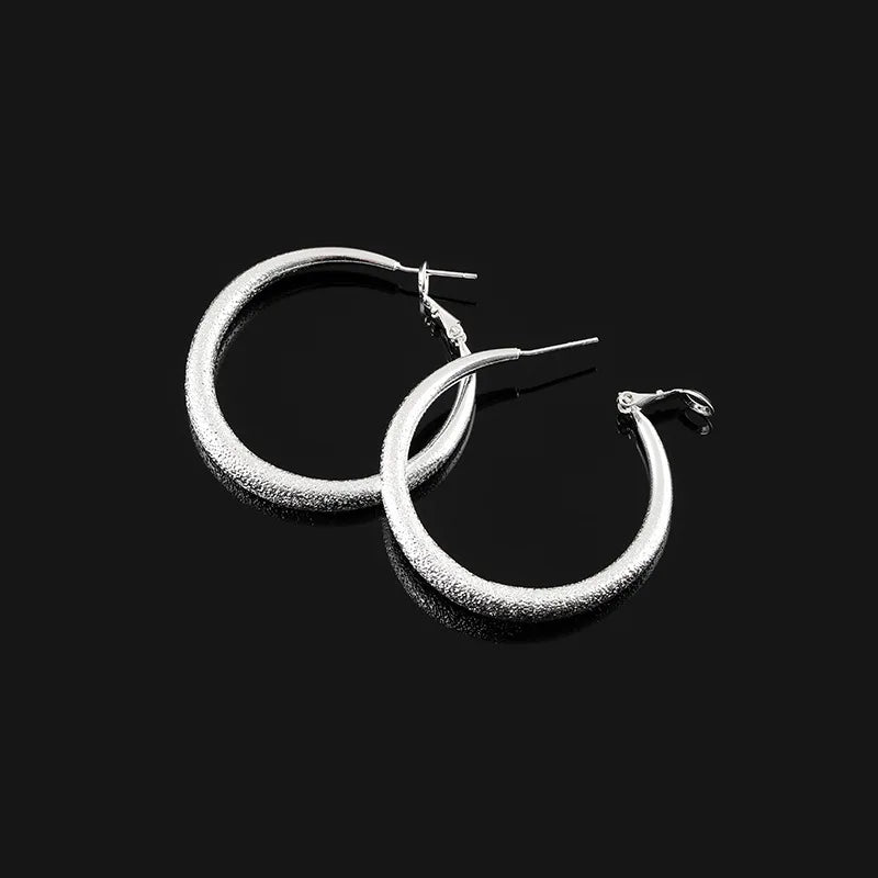 Elegant Frosted Alloy Hoop Circle Stud & Clip On No Piercing Twist Spiral Women's Fashion Earrings
