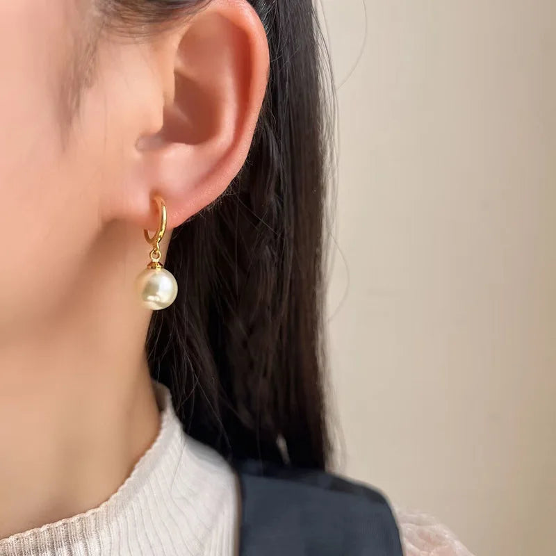Elegant Pearl Drop Spiral Hoop Alloy Stud & Clip On No Piercing Gold Tone Dangle Ear Cuff Earrings