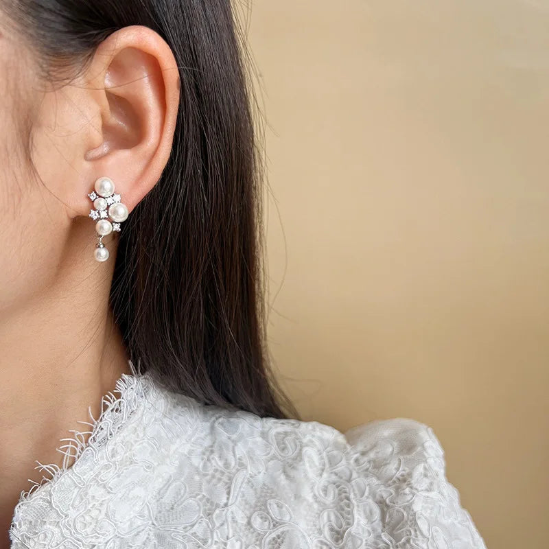 Luxury Vintage Grape Cluster Pearl Rhinestone Alloy Stud & Clip On No Piercing Drop Earrings