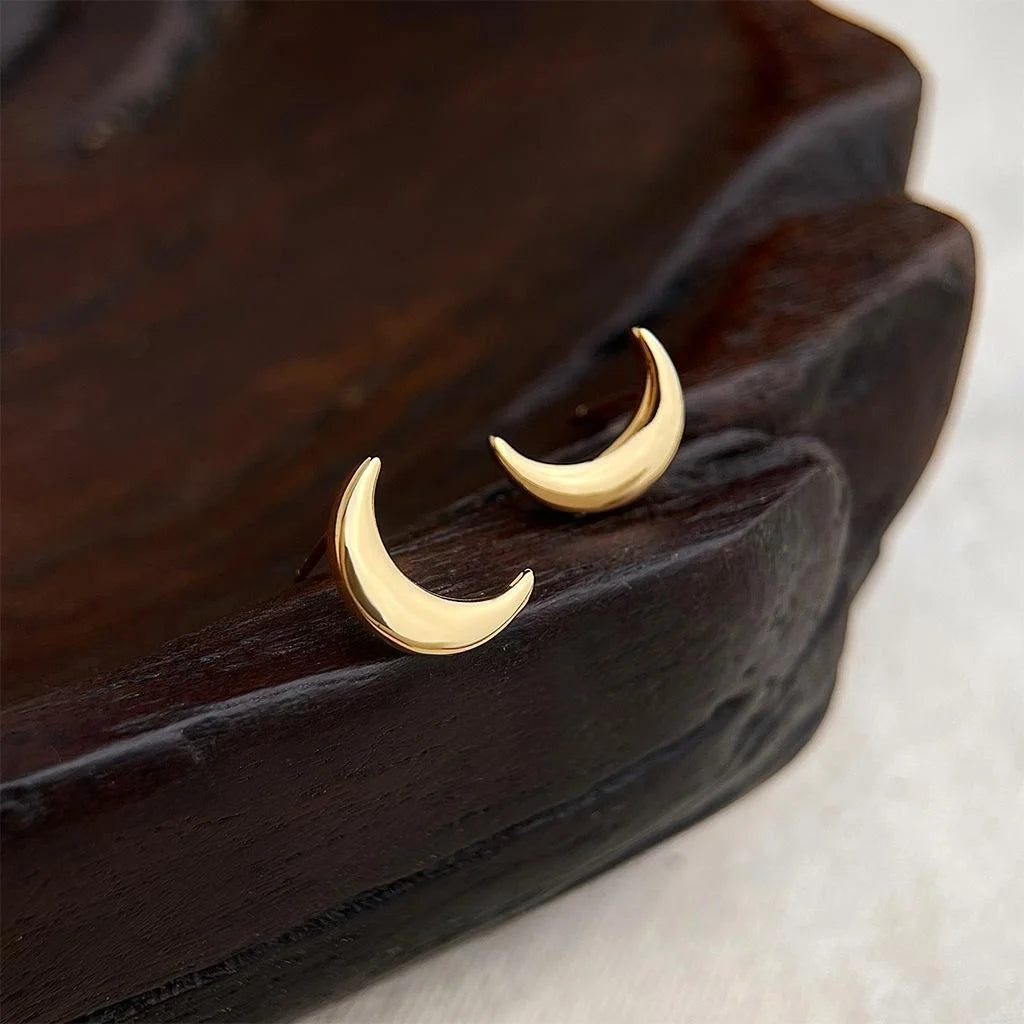 14K Gold Plated Copper Crescent Moon Stud Earrings Minimalist Commuter Jewelry