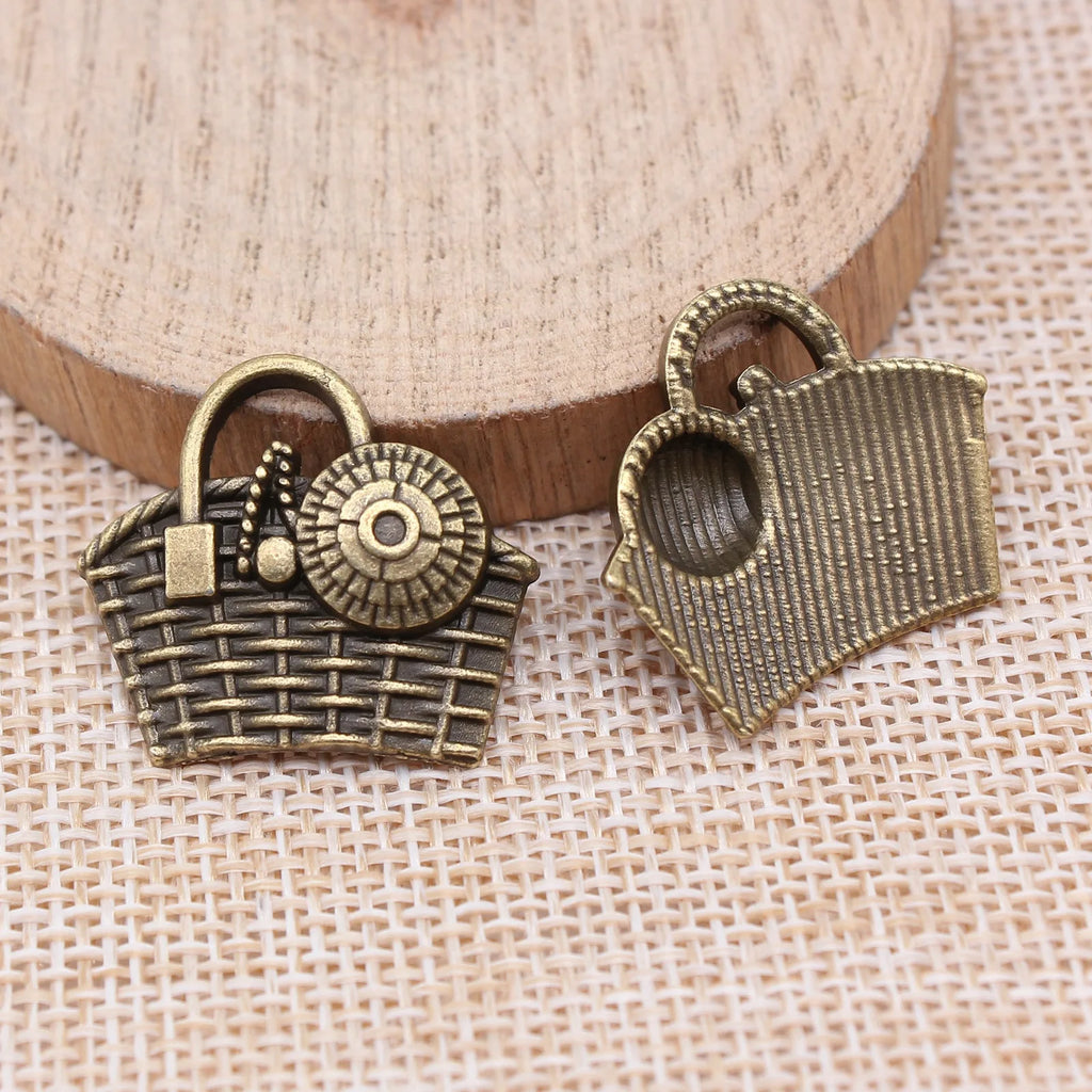 22x25mm 3.2g Antique Bronze Zinc Alloy Woven Basket Charm Pendant for DIY Craft Jewelry Making