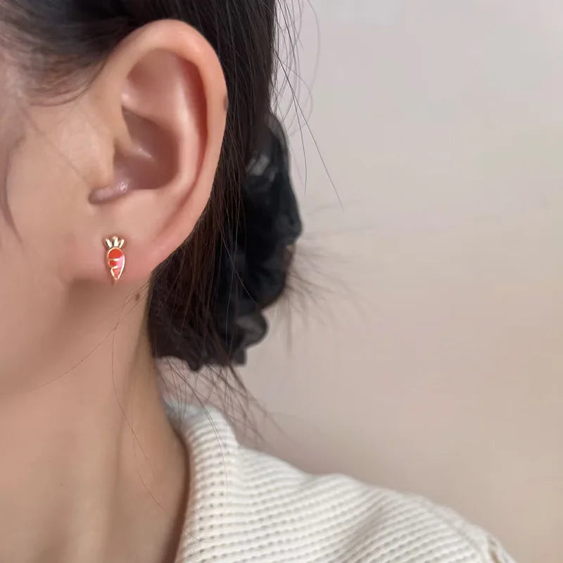 Cute Asymmetric Bunny And Carrot Freshwater Pearl Enamel Alloy Stud & Clip On No Piercing Earrings