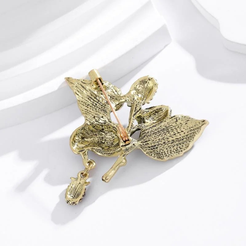 Vintage Enamel Magpie And Strawberry Rhinestone Brooch, Elegant Fruit Bird Lapel Pin Suit Accessory Gift