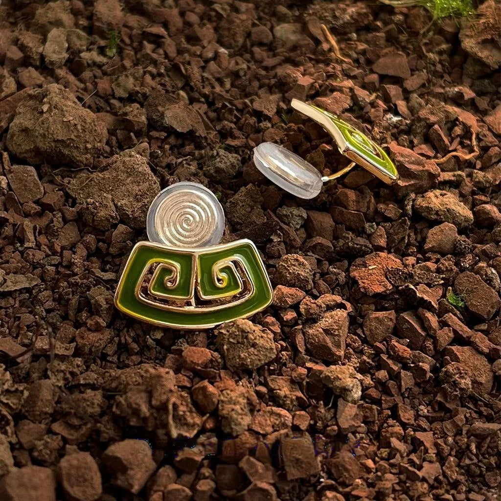 New Chinese Guochao Vintage Copper Great Wall Enamel Geometric Stud Earrings