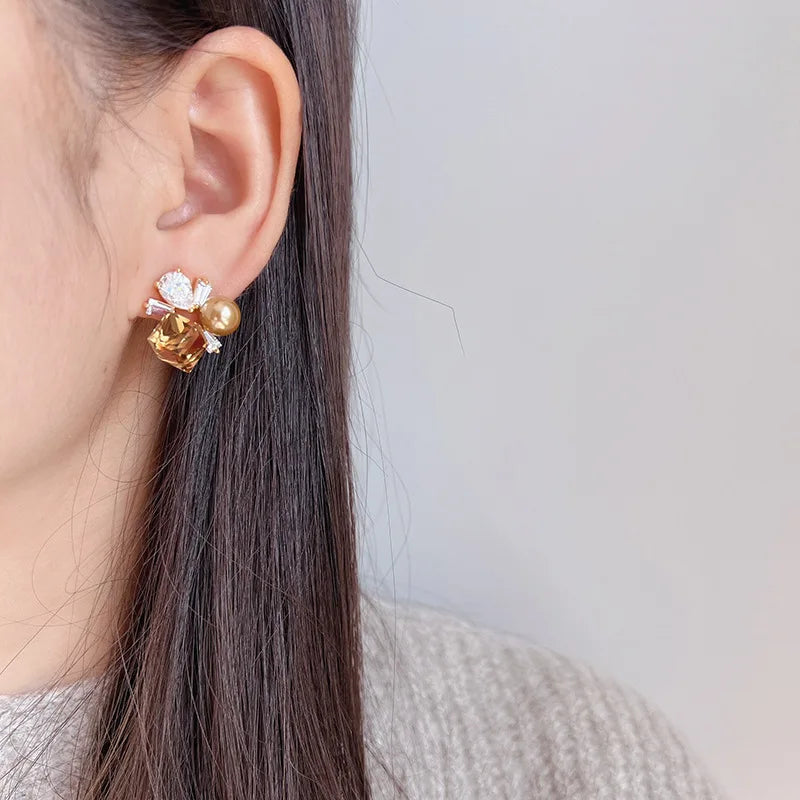 Elegant Brown Sugar Cube Crystal Pearl Rhinestone Geometric Stud & Clip On No Piercing Earrings