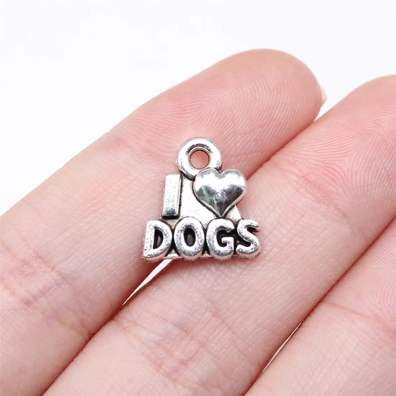 13x13mm 1.3g Antique Silver Zinc Alloy I Love DOGS Quote Charm Pendant for DIY Pet Theme Jewelry