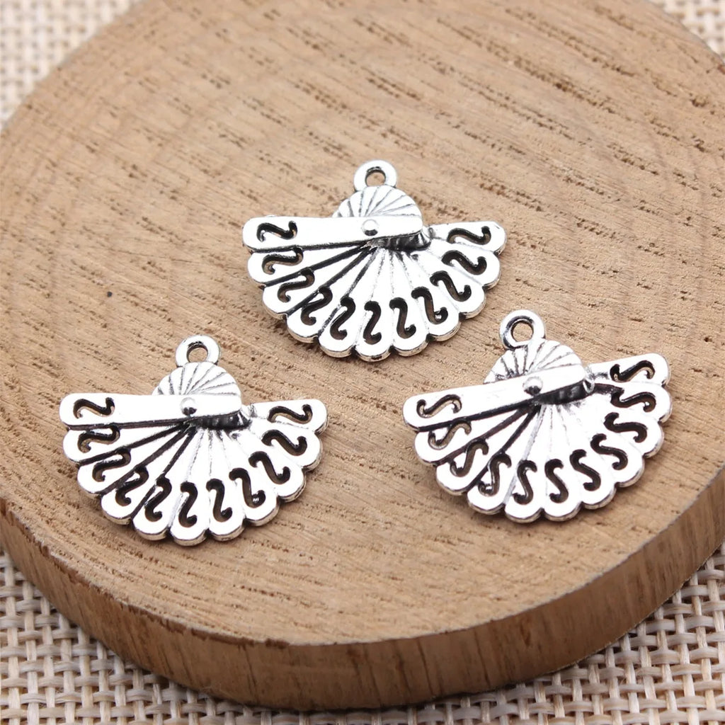 20x16mm 1.57g Antique Silver Finish Zinc Alloy Folding Fan Charm Pendant for Necklace Bracelet DIY