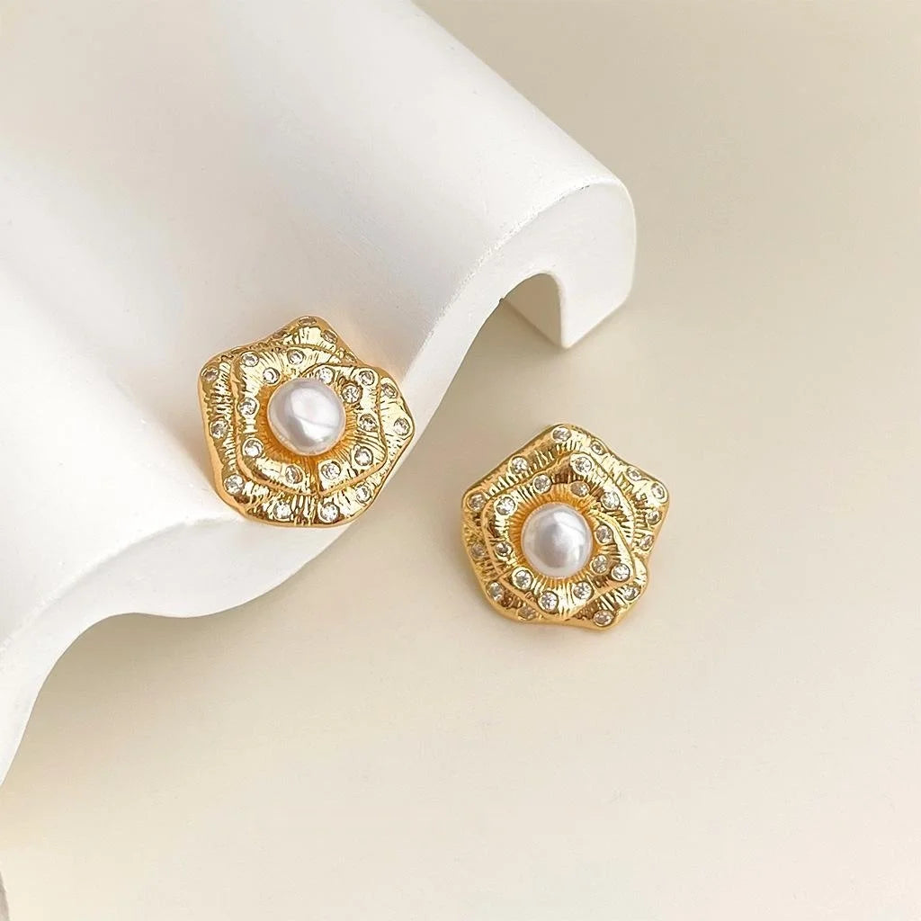 Light Luxury Copper Freshwater Pearl Zircon 3D Rose Stud Earrings For Women