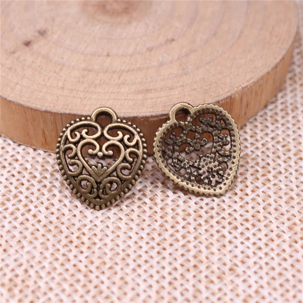 16x15mm 0.9g Multicolor Zinc Alloy Carved Heart Charm Pendant for DIY Necklace Bracelet Making