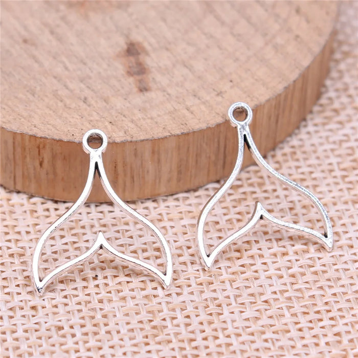 20x17mm 0.49g Multicolor Zinc Alloy Hollow Whale Tail Charm Pendant for Ocean Jewelry Making