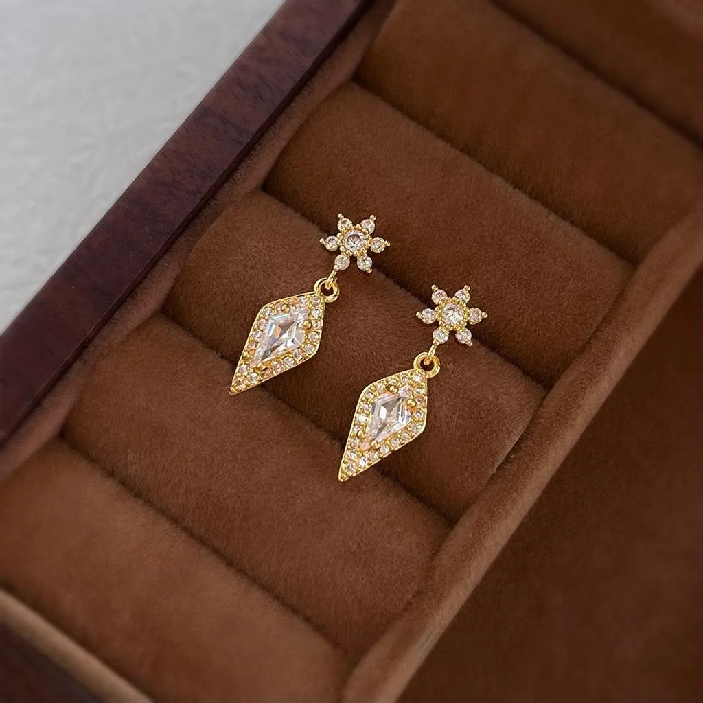 Light Luxury Snowflake Star Zircon Micro Pave Copper Drop Earrings