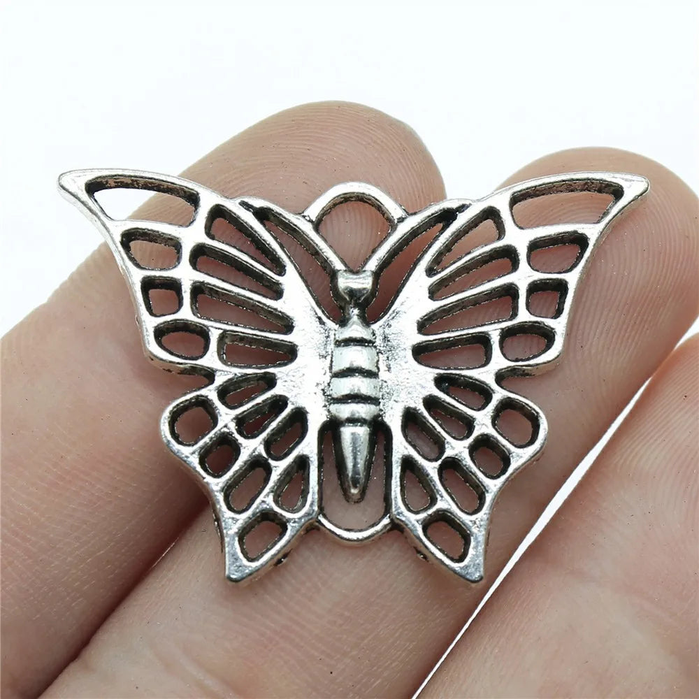 38x27mm 3.9g Antique Silver Zinc Alloy Hollow Butterfly Charm Pendant for DIY Necklace Jewelry Making