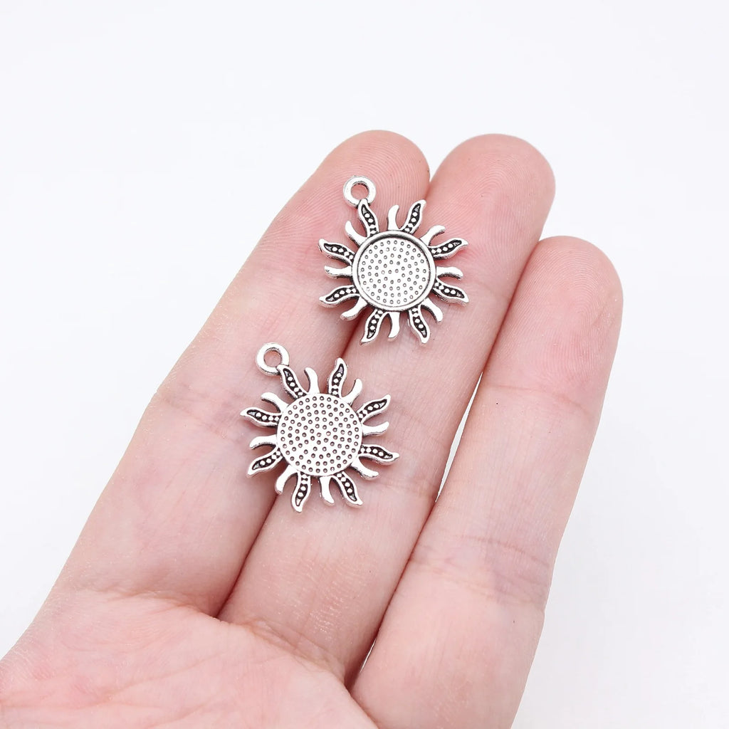 21x17mm 1.3g Antique Silver Zinc Alloy Sunflower Charm Pendant for DIY Necklace Bracelet Making