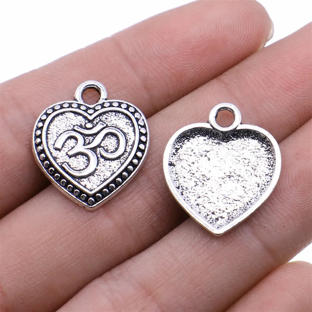 22x19mm 2.3g Antique Silver Zinc Alloy Heart OM Tag Charm Pendant for DIY Bracelet Necklace Making