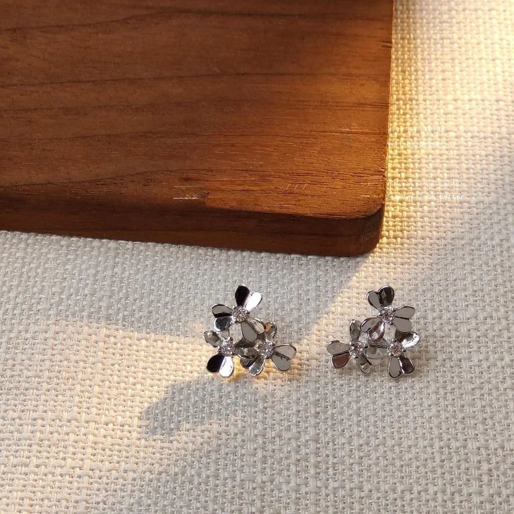 Silver Plated Copper Zircon Flower Stud Earrings For Women Korean Style