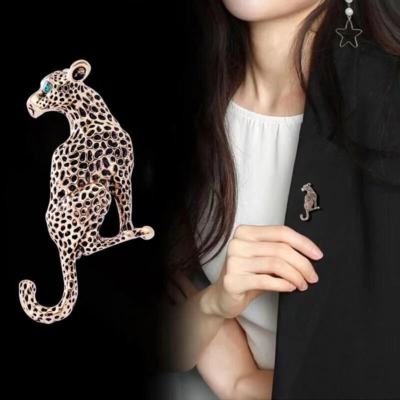 Vintage Leopard Brooch With Black Enamel Spots And Green Rhinestone Eye, Elegant Alloy Lapel Pin Gift