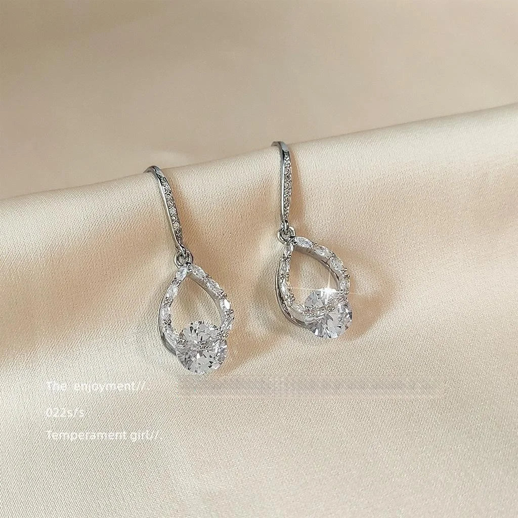 Sparkling Zircon Inlaid Copper Teardrop Geometric Light Luxury Drop Earrings