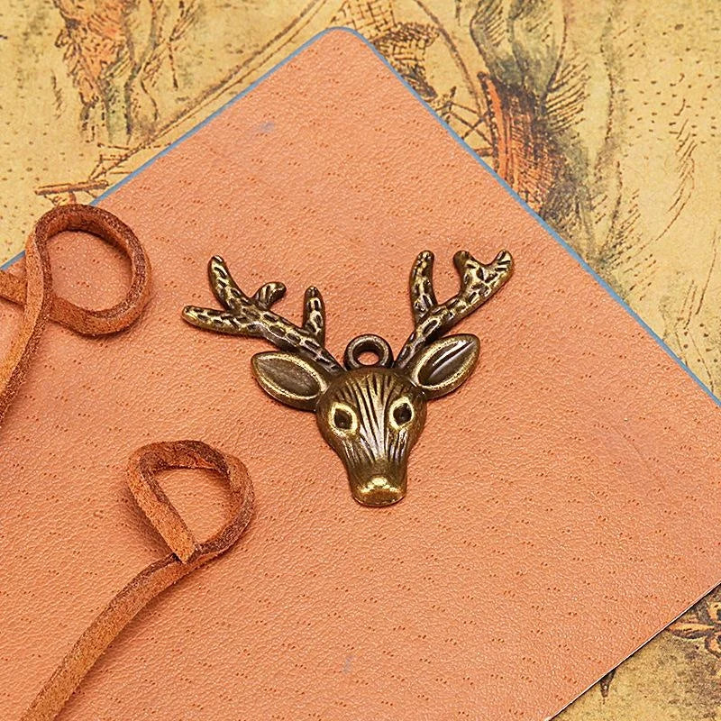 36x33MM Zinc Alloy Reindeer Head Charm Pendant for DIY Necklace Bracelet Jewelry Making