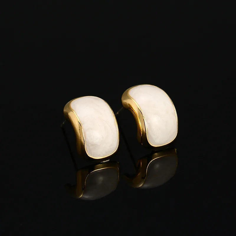 Vintage Gold Alloy Spiral Disc Geometric Enamel Stud & Clip On No Piercing Elegant Women's Earrings