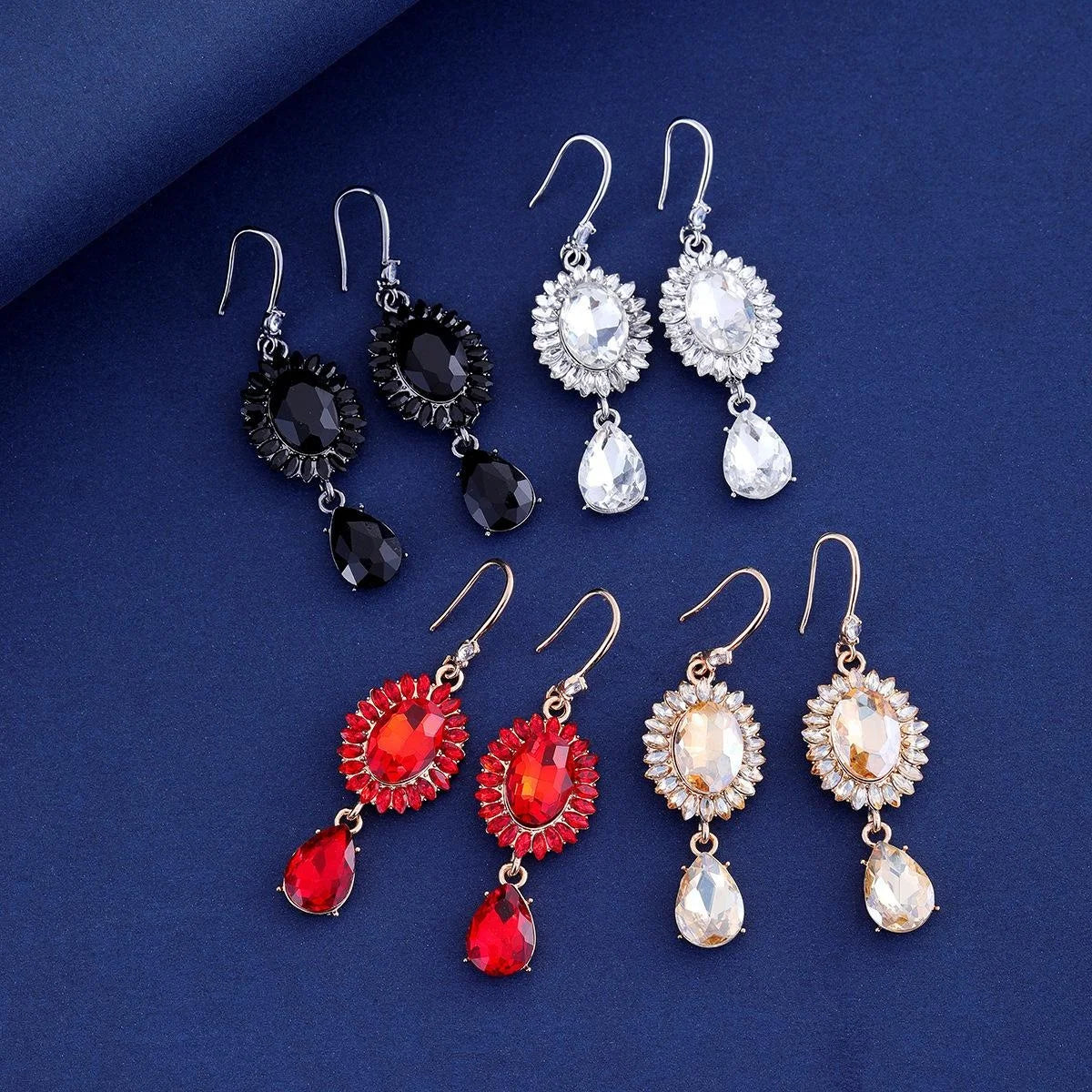 Luxury Vintage Alloy Crystal Teardrop Hollow Sunburst Dangle Earrings For Wedding Party Banquet Gift