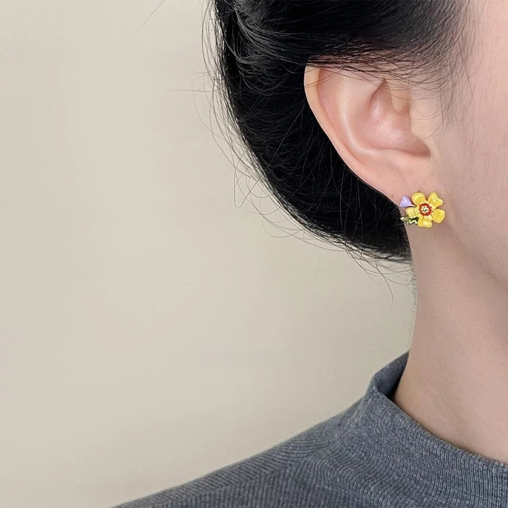 French Sweet Pastoral Copper Enamel Flower Stud Earrings With Oil Painting Colorblock Design