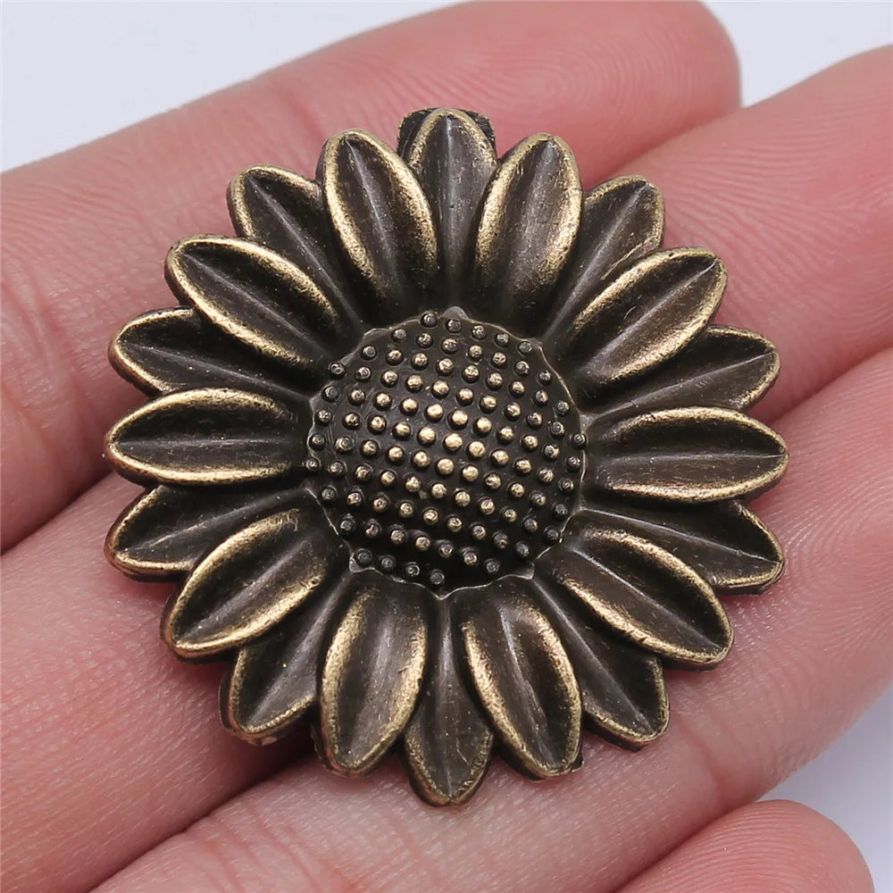 37mm 8.6g Multicolor Zinc Alloy Sunflower Charm Pendant for DIY Necklace Bracelet Making