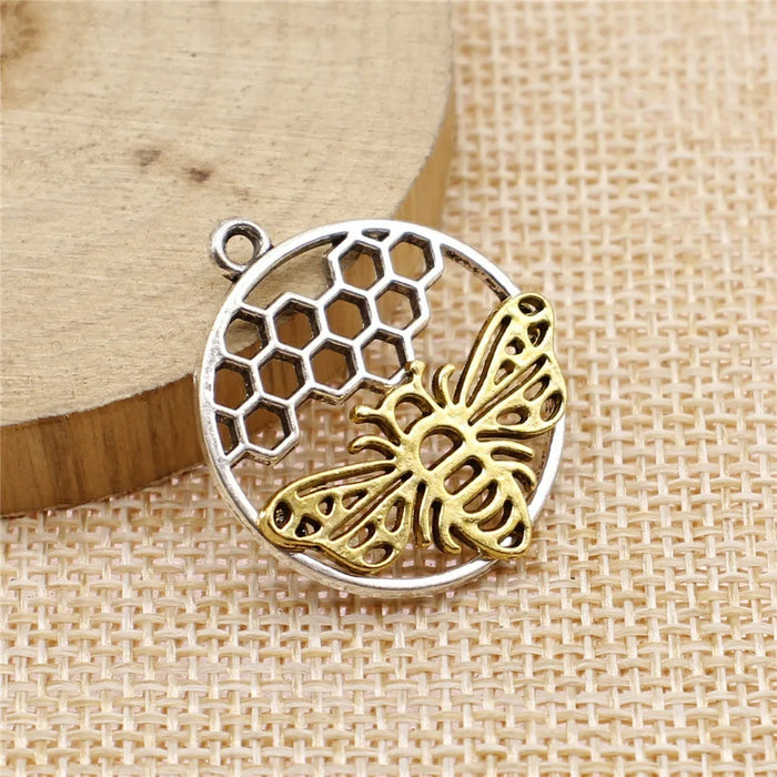 25x29mm 3g Antique Silver Zinc Alloy Bee Honeycomb Charm Pendant for Necklace Bracelet Making