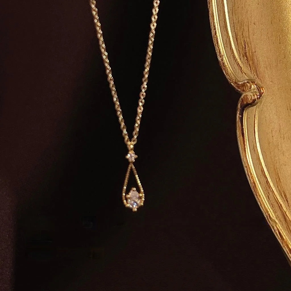 French Elegant 14K Plated Copper Micro Pave Zircon Waterdrop Clavicle Necklace