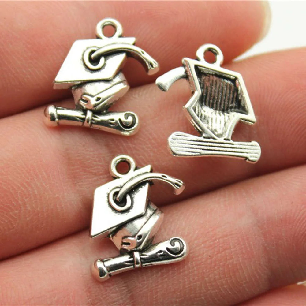 17x16mm 1.5g Antique Silver Zinc Alloy Graduation Cap Charm Pendant for DIY Graduation Jewelry Making