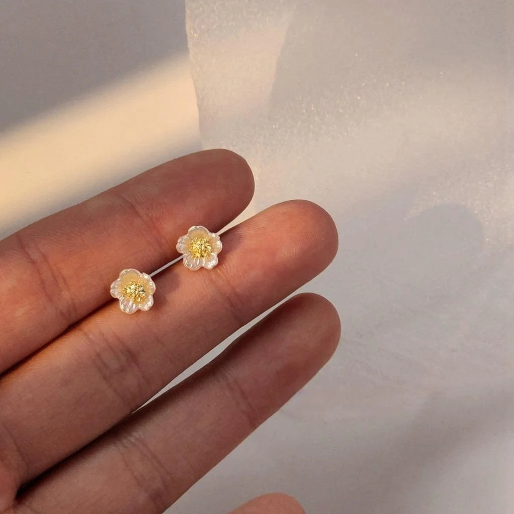 Mini Fresh Resin Flower Stud Earrings With Silver Plated Pins, Simple Petal Daily Jewelry
