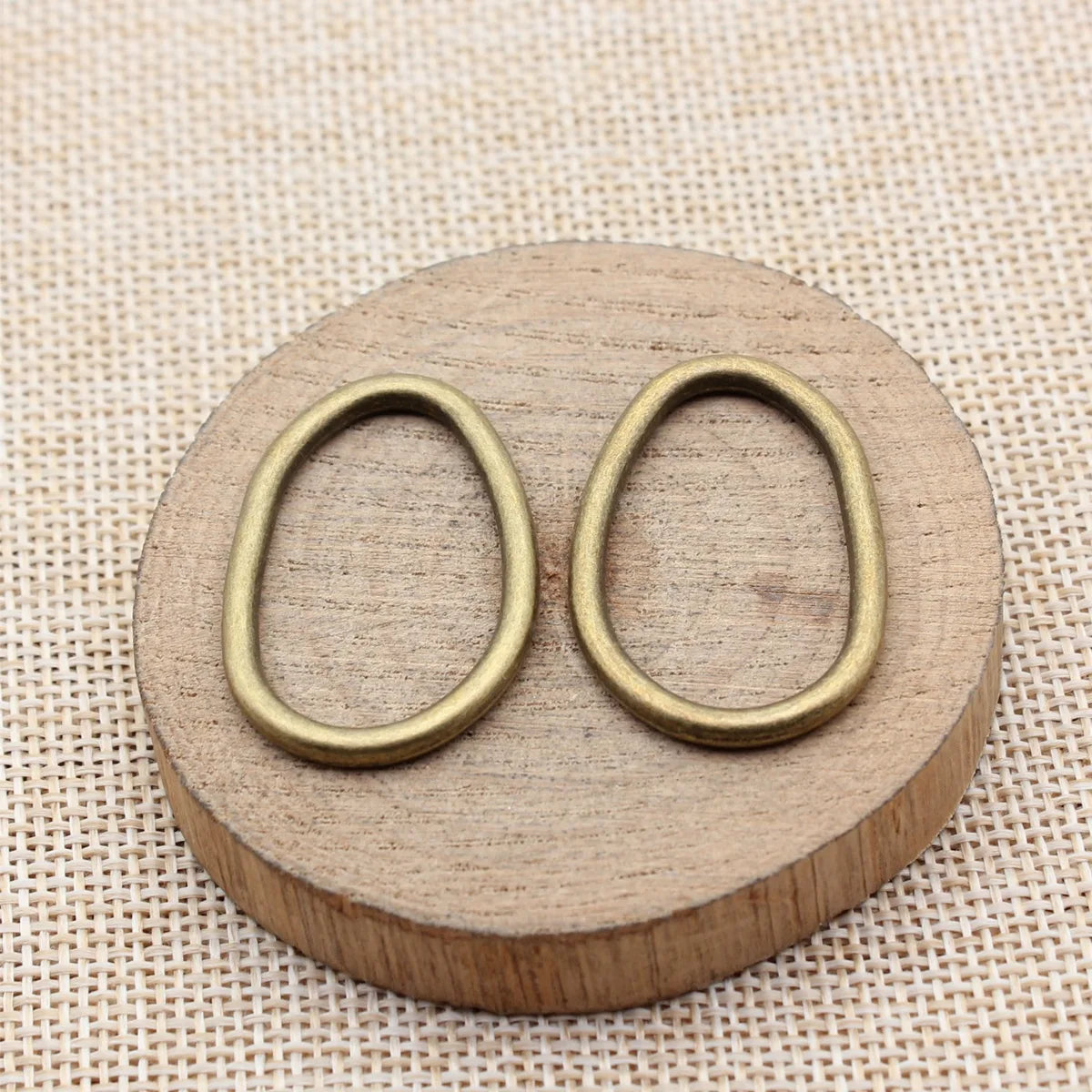 35x24mm 3.6g Multicolor Zinc Alloy Oval Ring Charm Pendant for Necklace Earrings DIY Jewelry