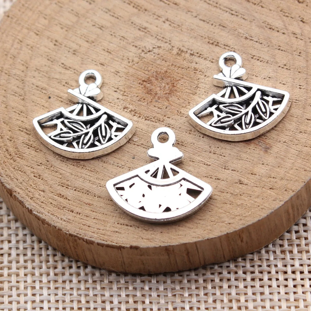 18x17mm 1.4g Antique Silver Zinc Alloy Bamboo Painted Fan Charm Pendant for DIY Necklace Jewelry Making