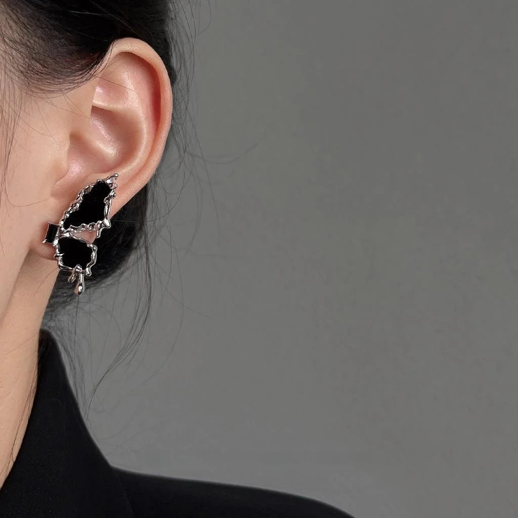 Sweet Cool Asymmetric Black Butterfly Zircon Stud Earrings With Silver Plated Posts