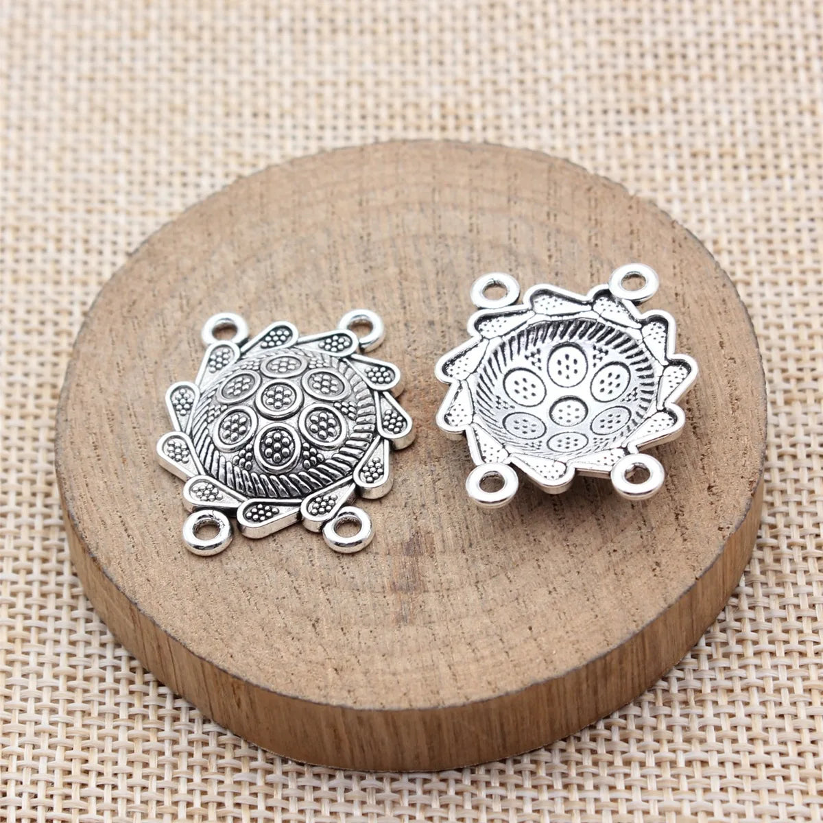 27x23mm 2.6g Multicolor Zinc Alloy Four-Hole Connector Charm for Body Chain Waist Chain Jewelry