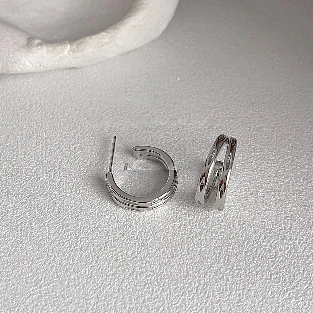 Sweet Cool Silver Plated Copper Geometric Hoop Stud Earrings Minimalist Round Ear Cuff Style