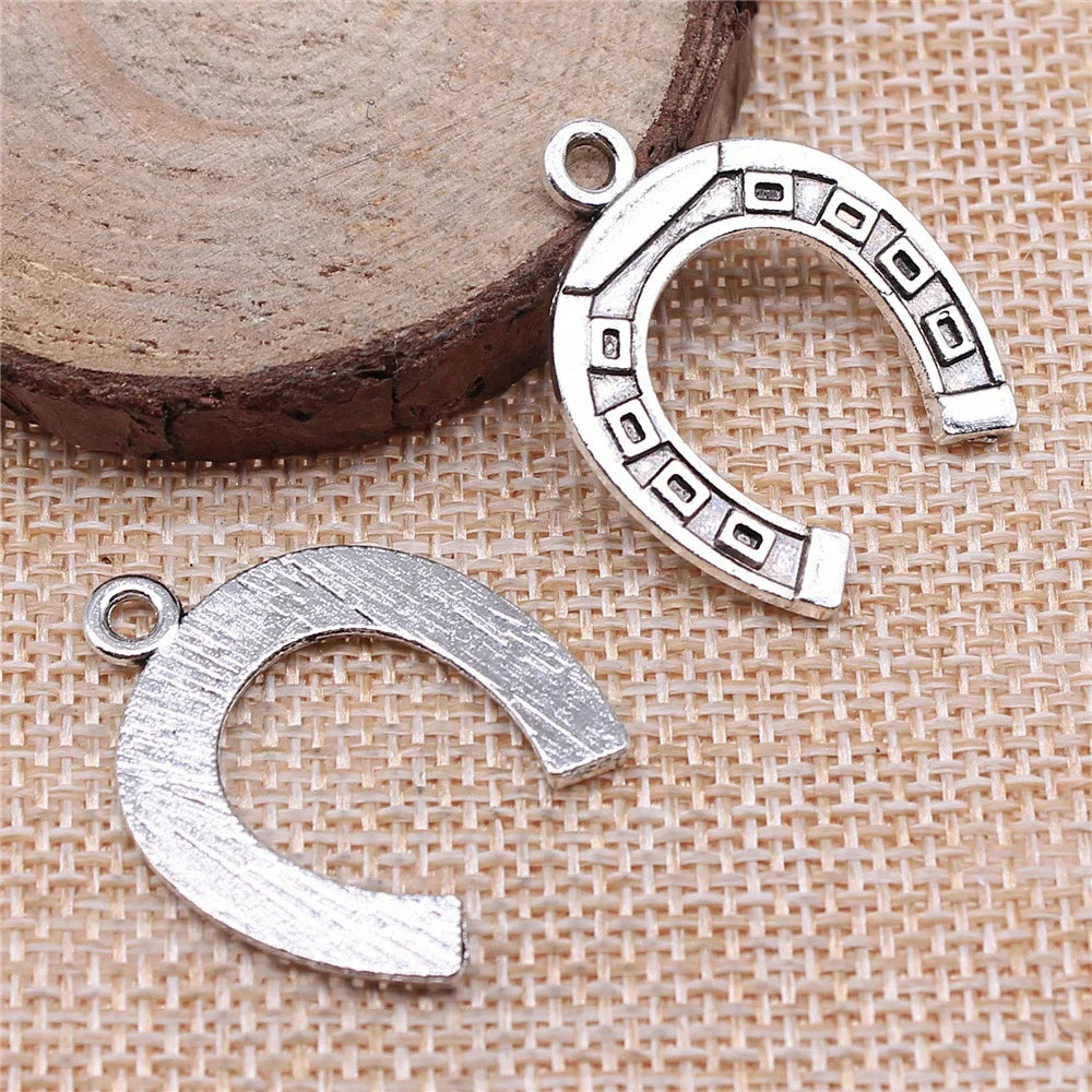 30x24mm 2.5g Zinc Alloy Horseshoe Charm Pendant for DIY Necklace Bracelet Jewelry Making