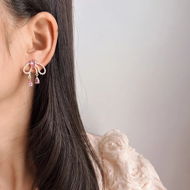 Elegant Pink Zircon And Faux Pearl Bow Tassel Alloy Stud & Clip On No Piercing Bridal Party Earrings