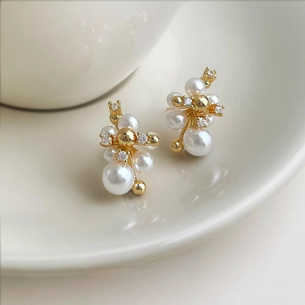 Light Luxury Copper Zircon Pearl Flower Geometric Drop Earrings With Silver Plated Pins