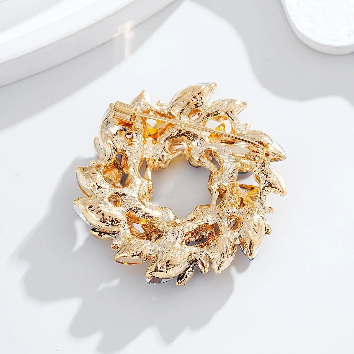 Elegant Blue Amber Rhinestone Leaf Wheat Wreath Brooch, Gold Tone Alloy Lapel Pin Corsage Suit Accessory