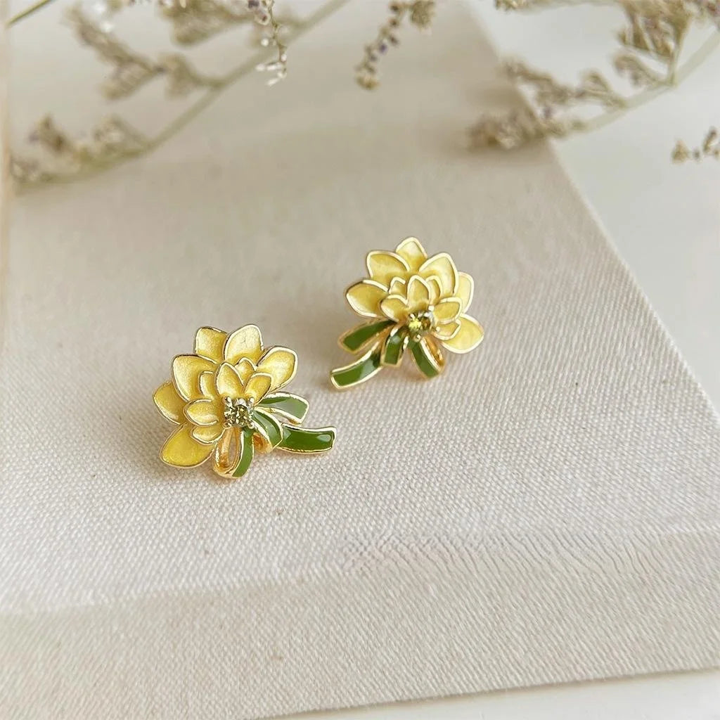Hand Painted Drip Glaze Zircon Floral Stud Earrings Pastoral Chrysanthemum Marigold Design