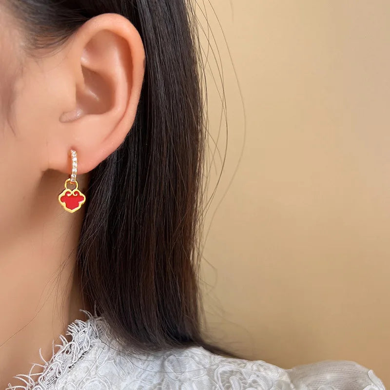 Elegant Red Enamel Cloud Lock Rhinestone Hoop Stud & Clip On No Piercing Chinese Style Earrings