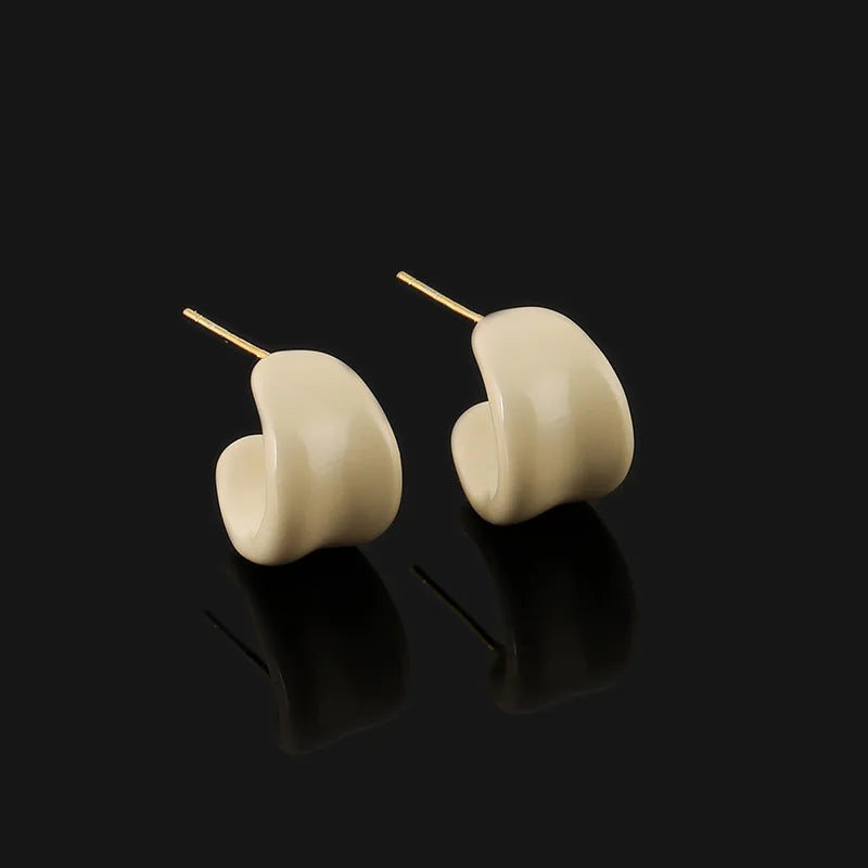 Elegant Cream Enamel Chunky C Hoop Circle Stud & Clip On No Piercing Minimalist Women's Earrings
