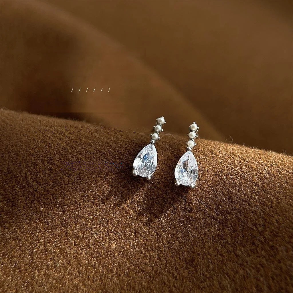 Minimalist Copper Water Drop Stud Earrings With Micro Pave Zircon And Pearl Accent